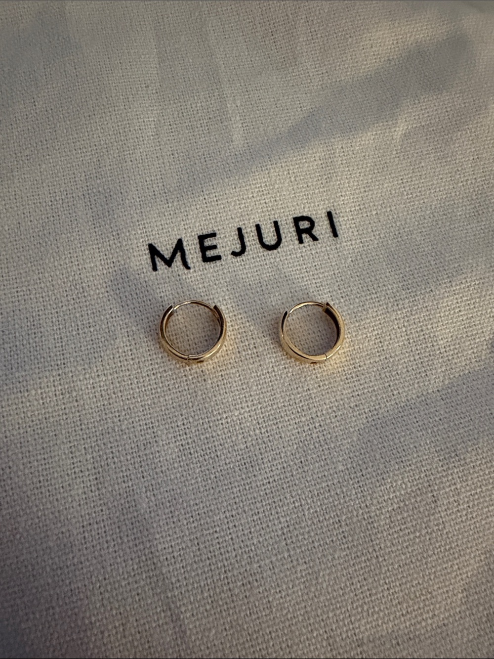 Mejuri Bold Huggie Hoops 14k Yellow Gold